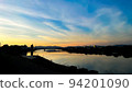 Setting sun 94201090