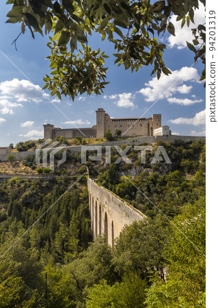 Spoleto castle with aqueduct in Umbria, Italy Spoleto castle with aqueduct in Umbria, Italy 94201319