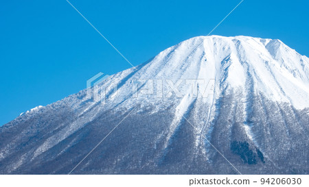Snow scene of Daisen (from Hoki Town) Snow scene of Daisen (from Hoki Town) 94206030