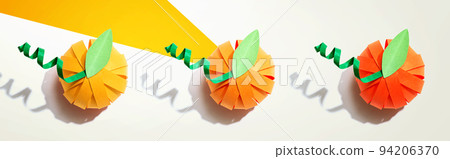 Paper craft autumn pumpkins 94206370