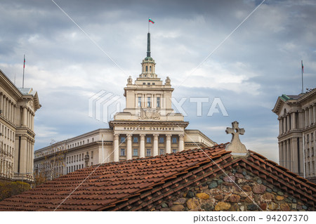 Largo ensemble and Parliament flag with at dramatic sky, Sofia, Bulgaria 94207370