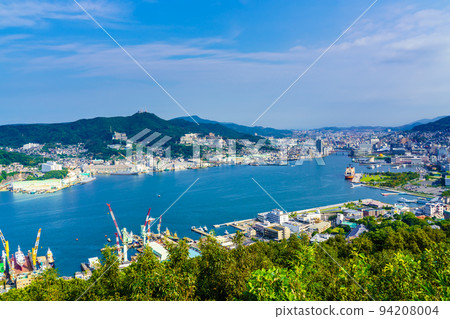 View of Nagasaki City from Mt. Nabekanmuri (Nagasaki City, Nagasaki Prefecture) 94208004