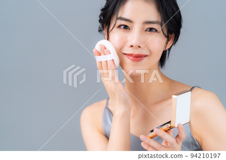 Female beauty beauty make-up skin care Female beauty beauty make-up skin care 94210197