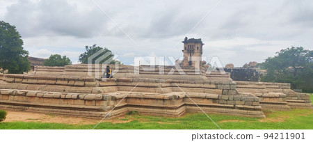 亨比市遺址（印度） 94211901