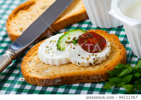 Sandwich with green cheese Sandwich with green cheese 94212367