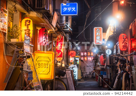 <<Tokyo>> Sangenjaya nostalgic drinking area 94214442