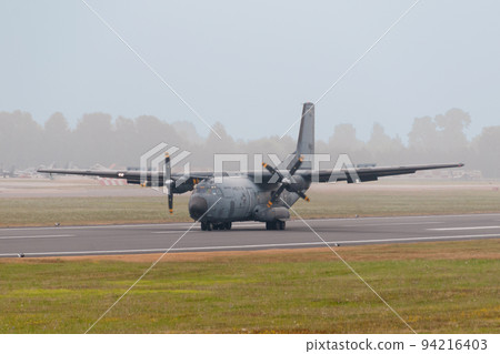 法國空軍 C-160NG Transart 運輸機著陸 法國空軍 C-160NG Transart 運輸機著陸 94216403