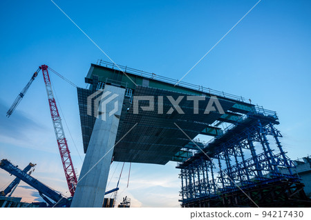 京都府城陽市新名神高速公路施工現場 94217430