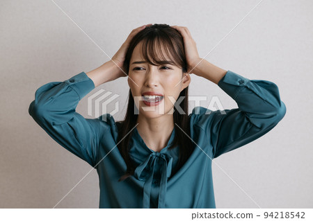 Female image of failure, trouble, headache Female image of failure, trouble, headache 94218542