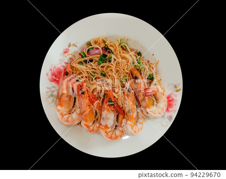 Rice Vermicelli Noodles shrimp Spicy Salad on black background with clipping path 94229670