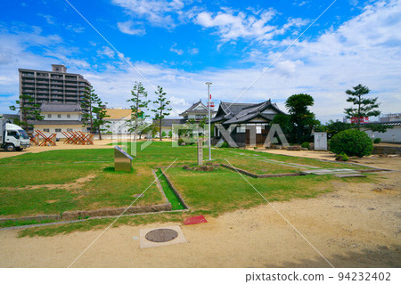 [Japan's Top 100 Castles] Fukuyama Castle Honmaru Ruins of Fushimi Palace, Oyuden, Tsukimi Turret and Mirror Turret Fukuyama City, Hiroshima Prefecture 94232402