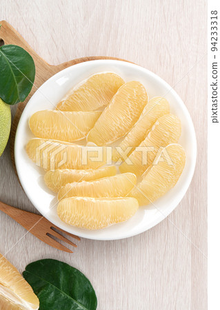 yuzu mid-autumn festival wood background pomelo Mid-Autumn Festival ズ ゆず 94233318