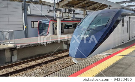 Shin-Kamagaya Station Skyliner 94233490