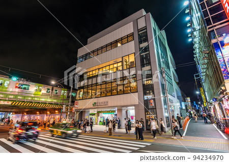 Tokyo cityscape in Japan I want to see Shin-Okubo Station etc. 94234970