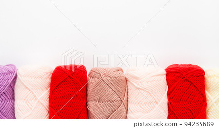 Warm-colored yarn ball 100% acrylic yarn Warm-colored yarn ball 100% acrylic yarn 94235689