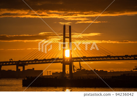 《Kanagawa Prefecture》Yokohama Bay Area/Dawn 94236042