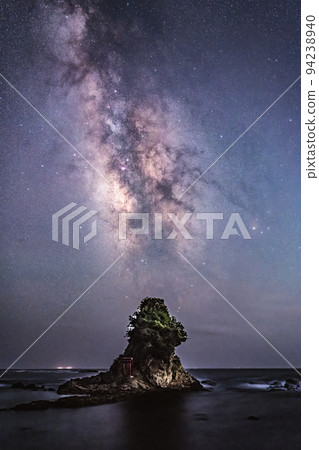 Beautifully rising Milky Way and Kobenten Island Beautifully rising Milky Way and Kobenten Island 94238940