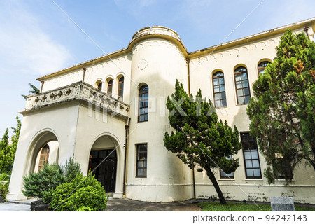 Building view of The Taichung Broadcasting Bureau in Taiwan. It's a former radio station in North District, Taichung. 94242143