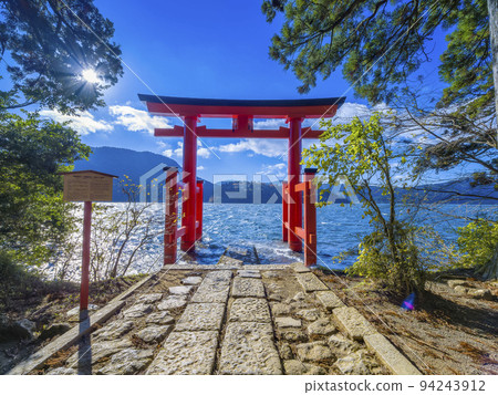 Hakone Shrine Peace Torii / Lake Ashinoko / Hakone Shrine, Japan Hakone Shrine Peace Torii / Lake Ashinoko / Hakone Shrine, Japan 94243912