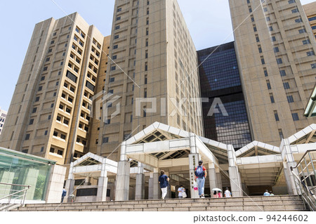 Building view of National Taiwan University Hospital in Taiwan. it is a world-renowned medical center for liver diseases. 94244602