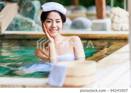 Bathing image of women's open-air bath Bathing image of women's open-air bath 94245807