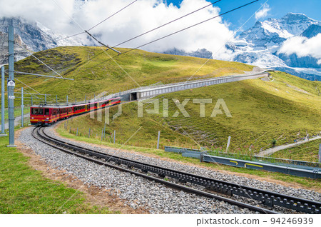 Train to Jungfraujoch 94246939