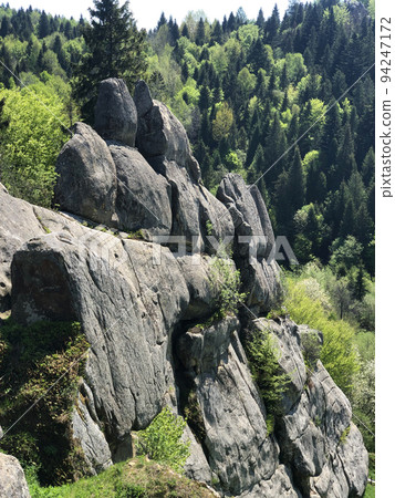 Tustan Mountain Rock 94247172