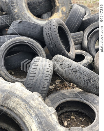 Black Car Tyres Pattern Black Car Tyres Pattern 94247286