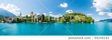 Old town of Spiez 94248182