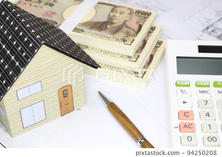 House with solar panels Banknote calculator 94250208