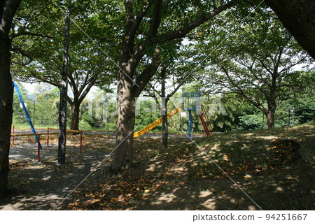 參觀衣笠榮町的二丁目公園 參觀衣笠榮町的二丁目公園 94251667