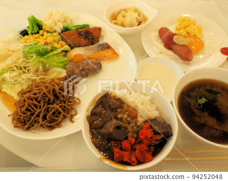 Breakfast buffet at the Sakaide Plaza Hotel, Nishi-Ohama Kita, Sakaide City, Kagawa Prefecture 94252048