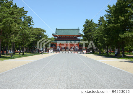 Heian Shrine, Omotesando and Otenmon Gate, Sakyo Ward, Kyoto City 94253055