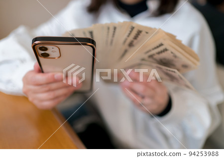 female, lady, woman 94253988