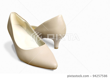 beige pumps 94257586