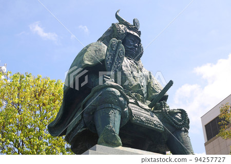 Statue of Takeda Shingen in front of Kofu Station Statue of Takeda Shingen in front of Kofu Station 94257727