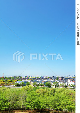 藍天的街道 94258494