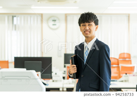 Outsourced IT engineer from South Asia 94258733