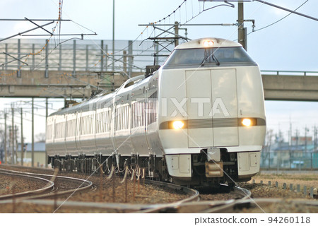 北陸本線加賀笠間~三河JR西683系列S24+S01編隊(金澤)白鷺 北陸本線加賀笠間~三河JR西683系列S24+S01編隊(金澤)白鷺 94260118