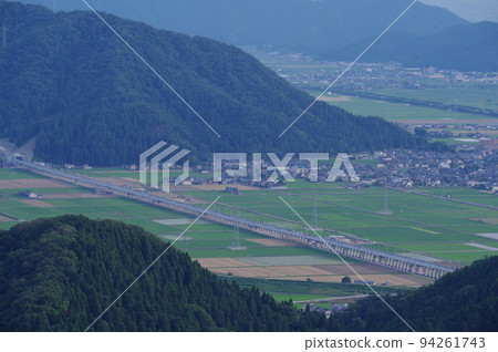 北陸新幹線從文殊山到南側鯖江市的延長工程 2022年6月 94261743