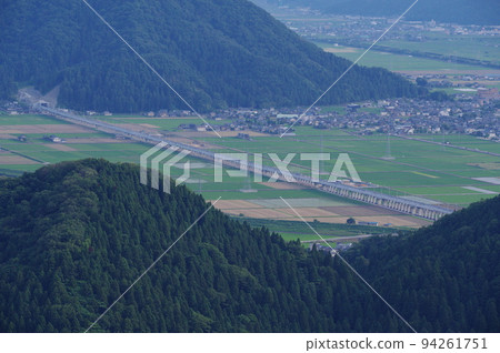 北陸新幹線從文殊山到南側鯖江市的延長工程 2022年6月 北陸新幹線從文殊山到南側鯖江市的延長工程 2022年6月 94261751