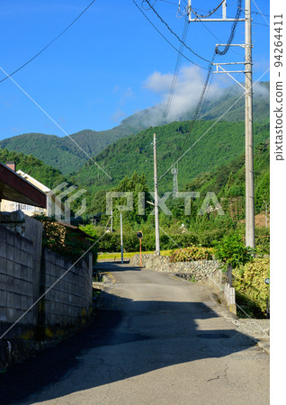 寧靜小鎮的風景 上一之瀨的風景 94264411