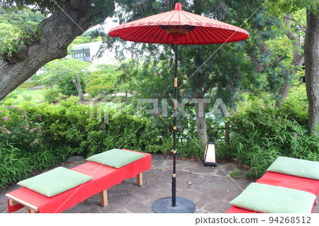 A resting place surrounded by fresh greenery Ochaya-san 94268512