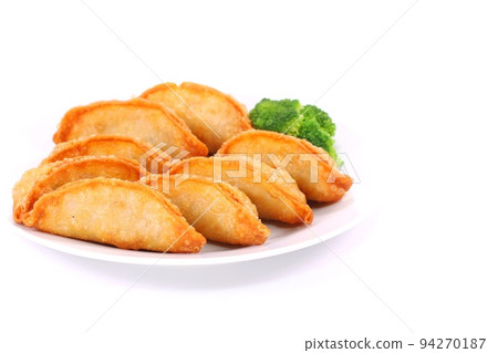 油炸餃子，餃子，油炸食品，配菜，淺色背景 94270187