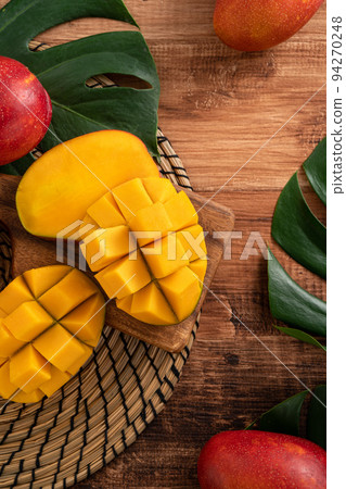 Mango Wood Wooden Fresh Taiwan Fruit Mango fruit Taiwan マンゴー 94270248