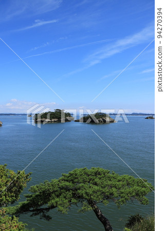 從馬之瀨裡府眺望日本三大名勝之一的松島灣 從馬之瀨裡府眺望日本三大名勝之一的松島灣 94270394