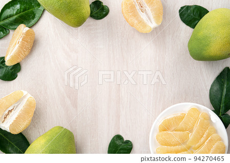 柚子 中秋節 木頭 白色 背景 pomelo Mid-Autumn Festival ユズ ゆず 柚子 中秋節 木頭 白色 背景 pomelo Mid-Autumn Festival ユズ ゆず 94270465