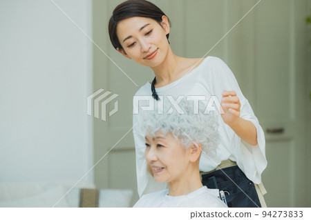 旅遊美容師形象 旅遊美容師形象 94273833