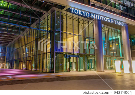 [東京的城市景觀] 東京中城八重洲在晚上 94274064