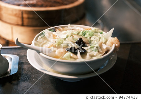 中餐廳蝦拉麵 1 中餐廳蝦拉麵 1 94274418